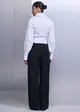 Calça Pantalona com Recortes