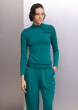 Blusa Gola Lateral Drapeada