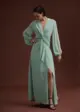 Vestido Longo com Faixa Saia Cascata