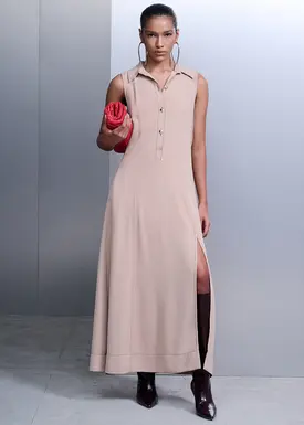 Vestido Sem Manga Com Fenda
