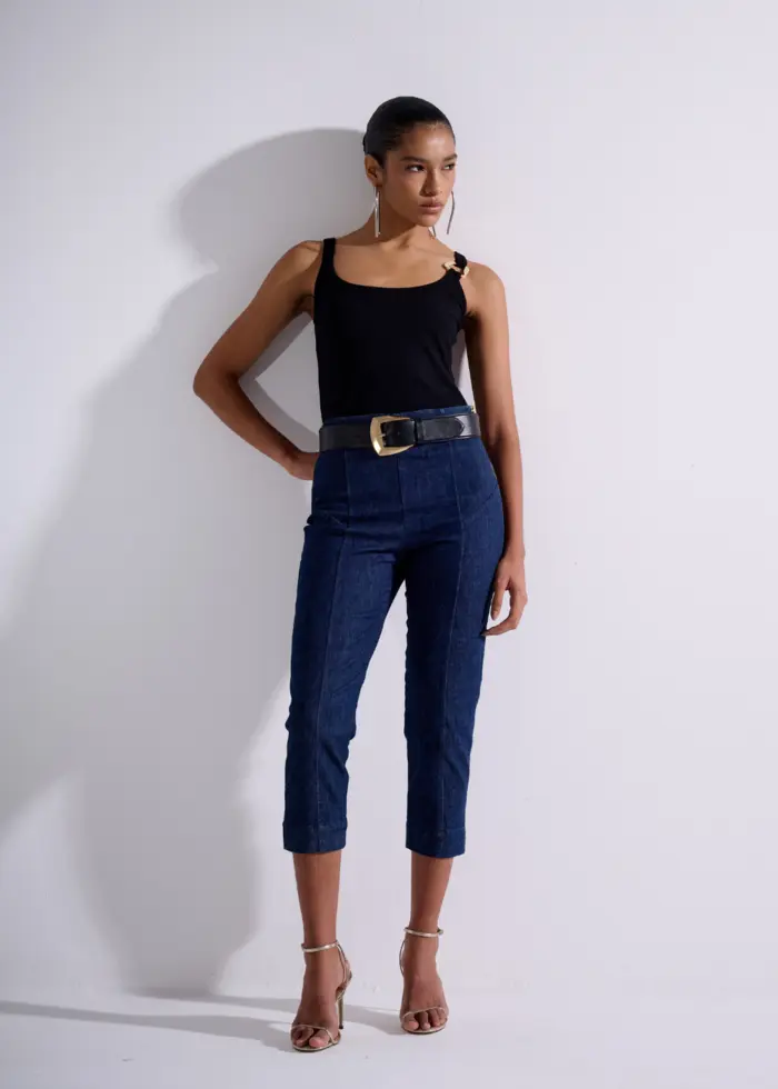 Calça Capri com Ziper Laterais