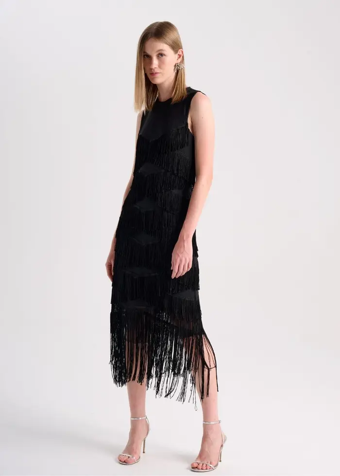 Vestido Tule Midi Franjas