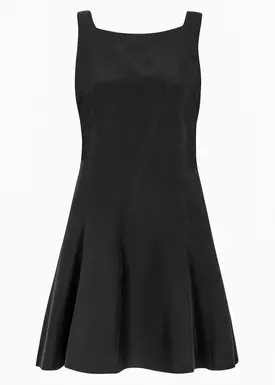 Vestido Recortes Curvos